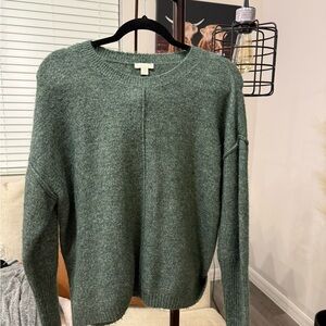 Women's Green Sweater